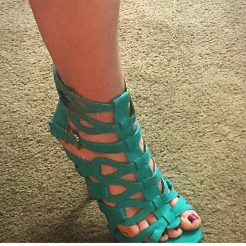 Liliana Heels